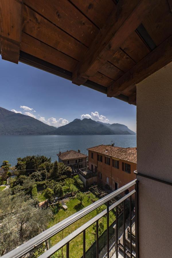 2-Bedroom Lakeview Apartment At The Lake Acquaseria Εξωτερικό φωτογραφία