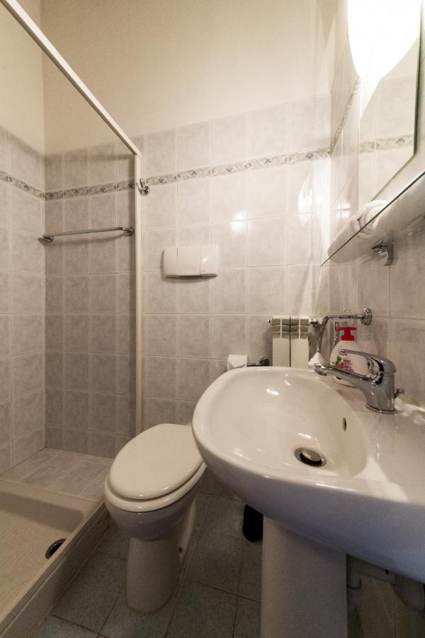 2-Bedroom Lakeview Apartment At The Lake Acquaseria Εξωτερικό φωτογραφία